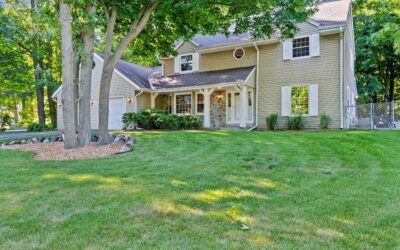 Amazing Pewaukee Colonial – SOLD!